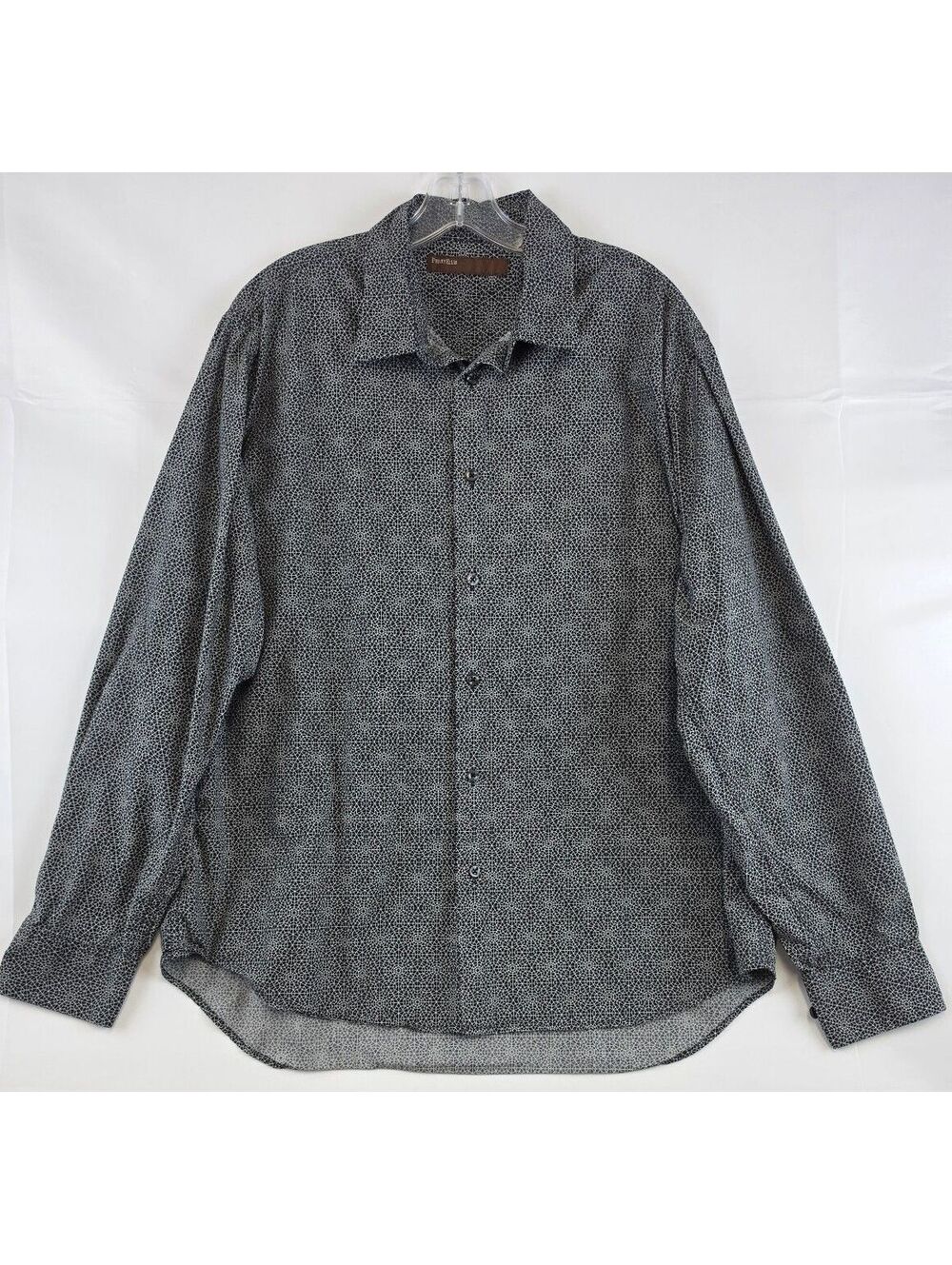 Perry Ellis Men's XL Black and White Geometric Pattern Button-Up Shirt Cotton